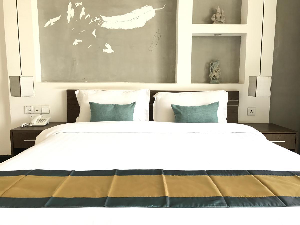 Asiban Quay Boutique Hotel Phnom Penh Exterior foto